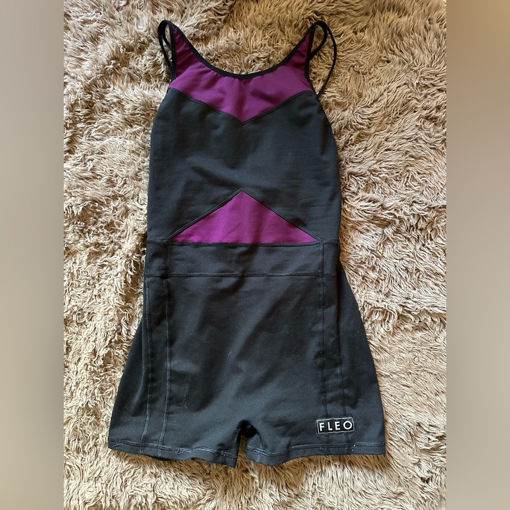 Fleo singlet